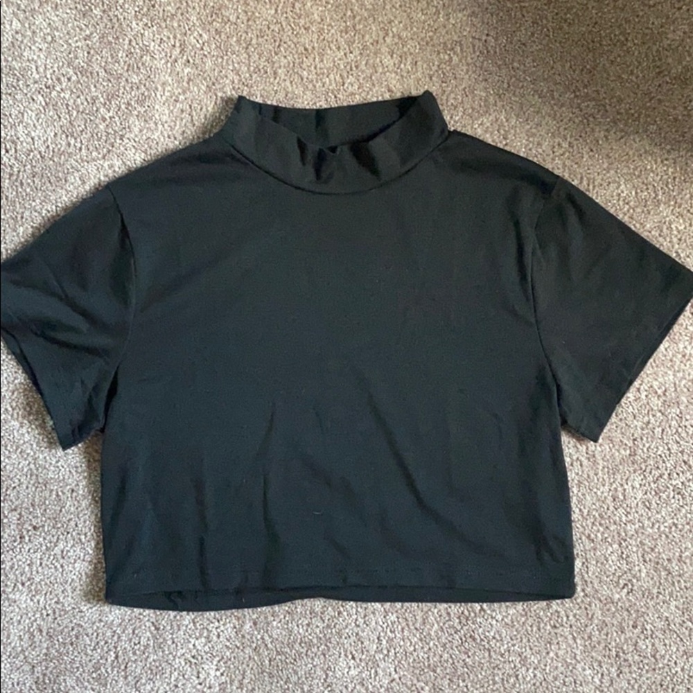 Black crop Top